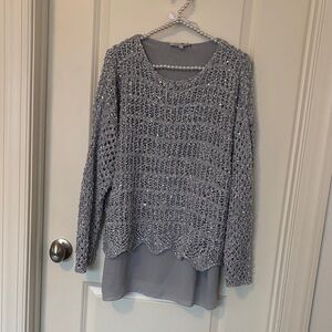 Ladies silver dressy Sweater. Sz L